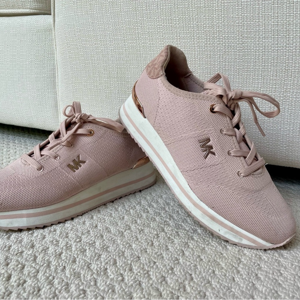 Michael Kors Blush Pink/Rose Gold Women's Sneakers. Size 9.5M.